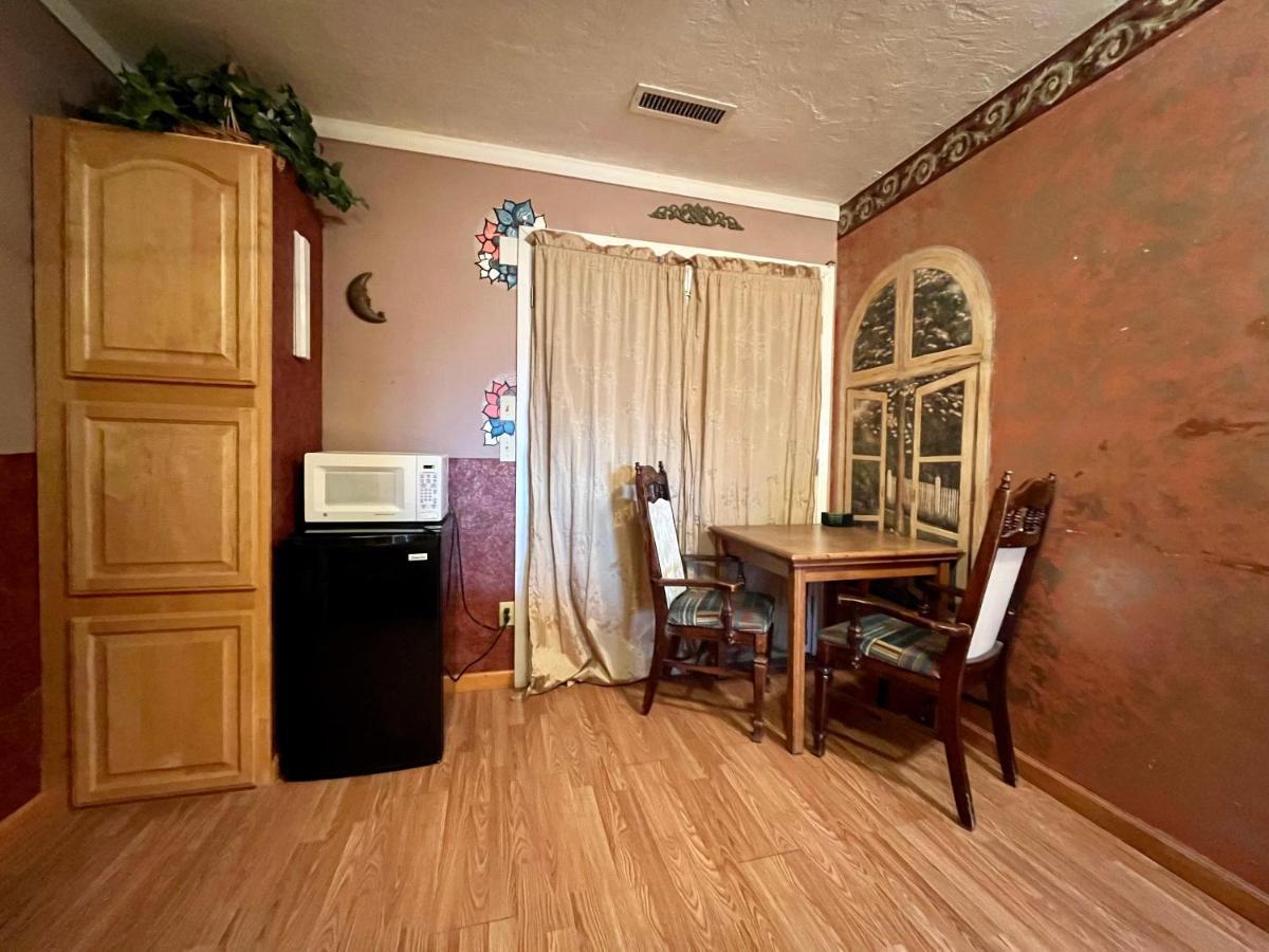 Dumplin Patch Bed & Breakfast Valle Esterno foto
